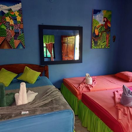 Cabinas Tortuguero Natural Eksteriør billede