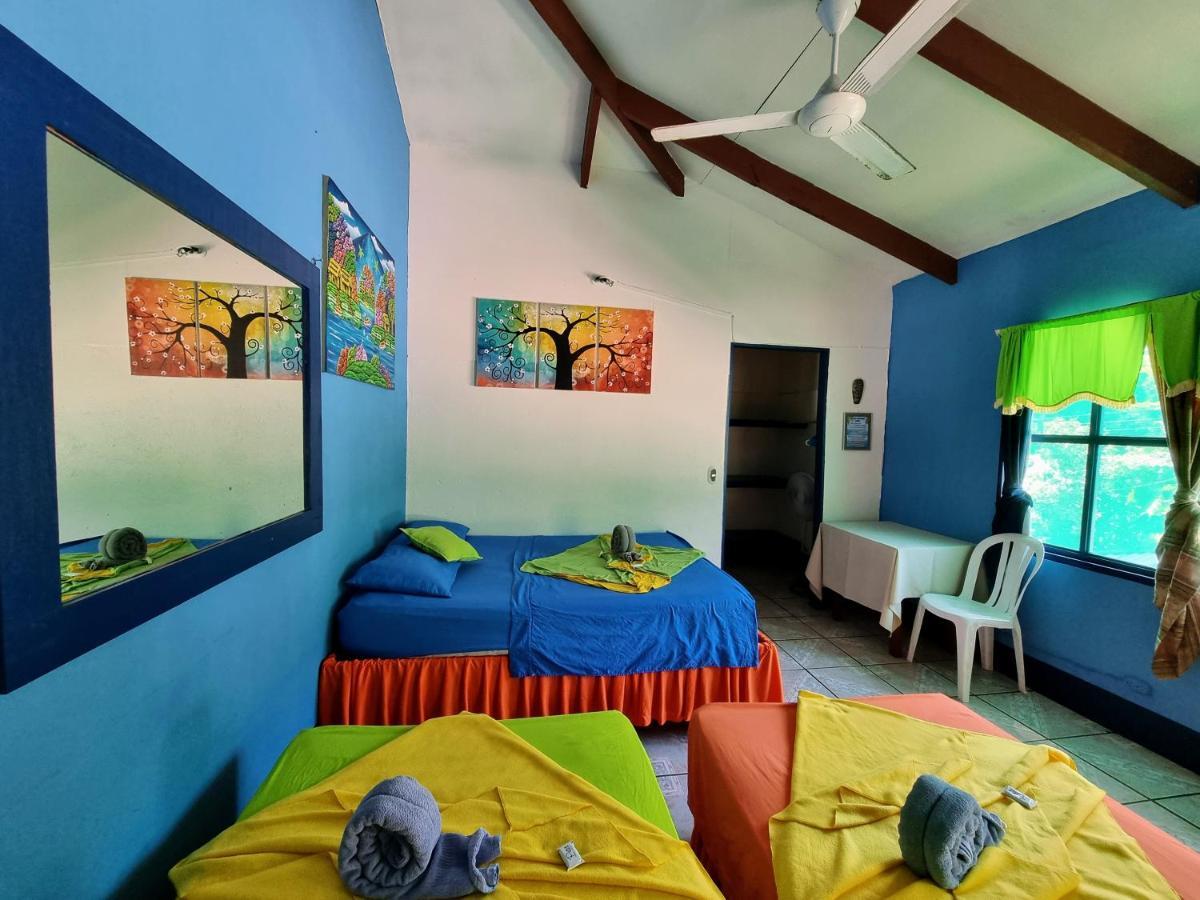 Cabinas Tortuguero Natural Eksteriør billede