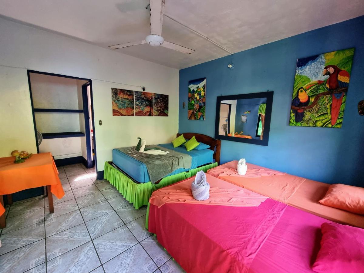 Cabinas Tortuguero Natural Eksteriør billede