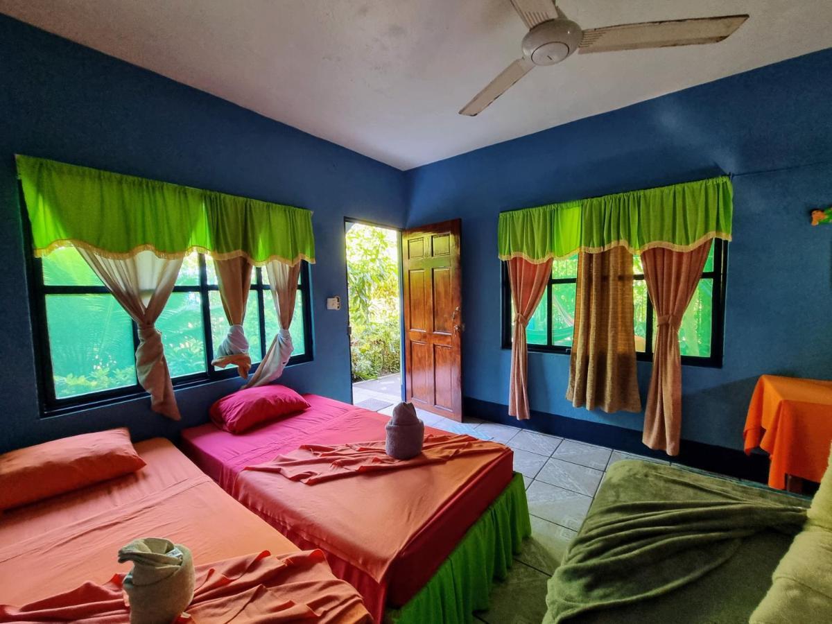 Cabinas Tortuguero Natural Eksteriør billede