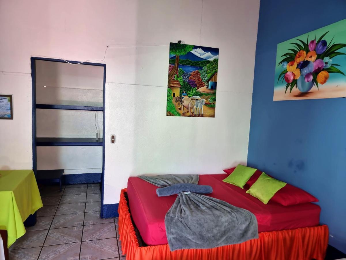 Cabinas Tortuguero Natural Eksteriør billede