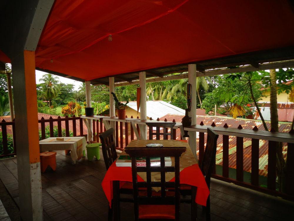 Cabinas Tortuguero Natural Eksteriør billede