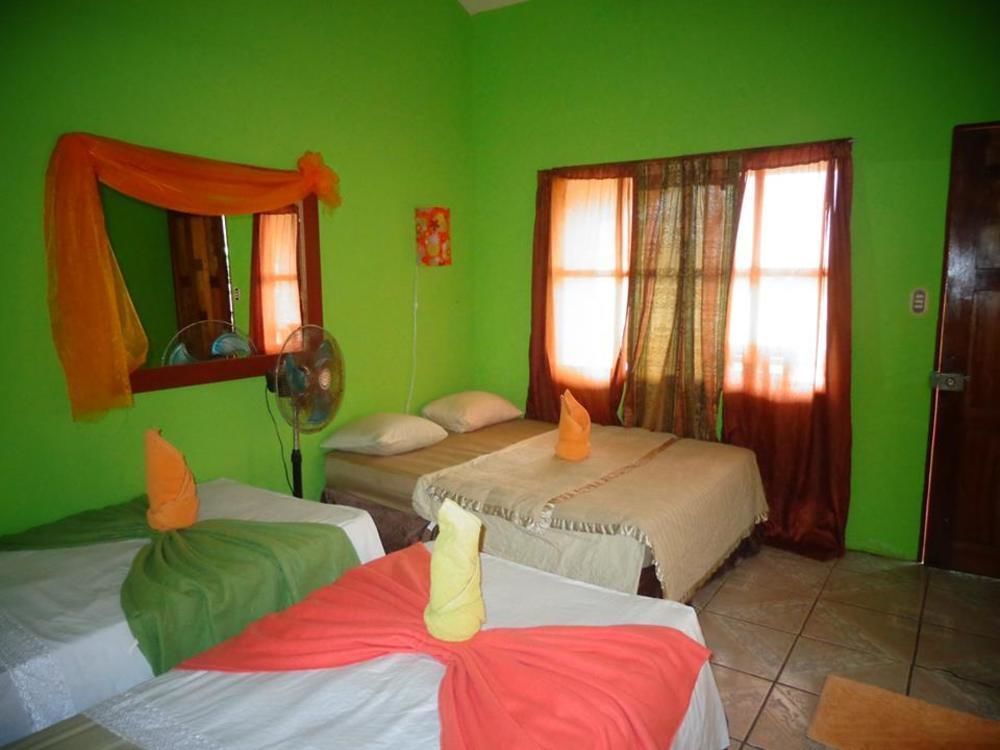 Cabinas Tortuguero Natural Eksteriør billede