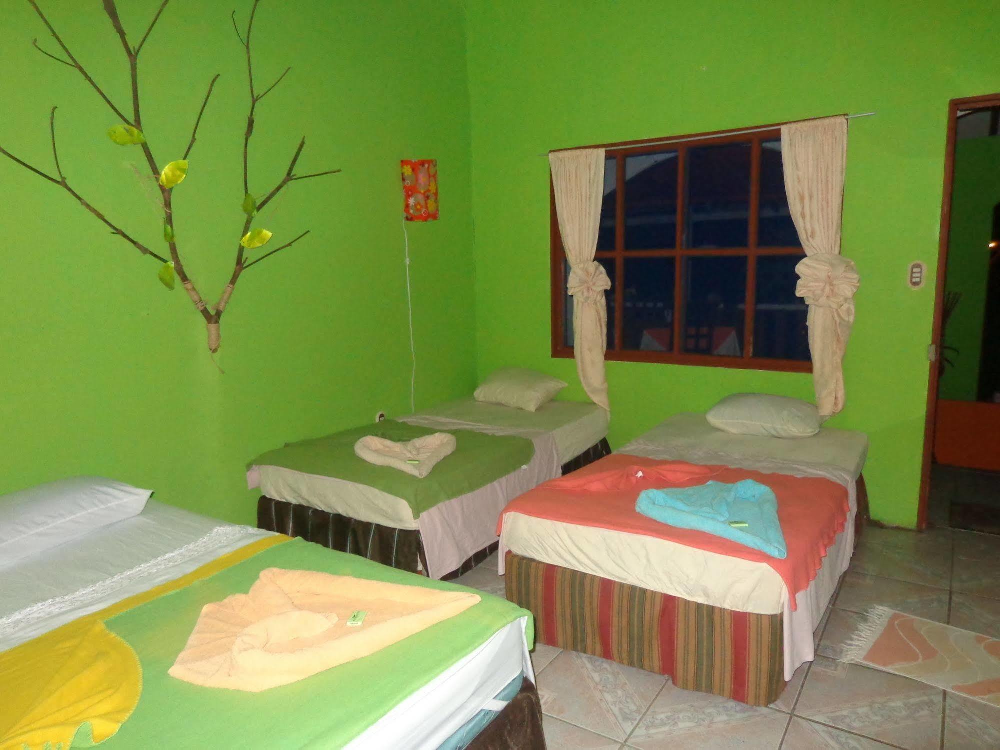 Cabinas Tortuguero Natural Eksteriør billede