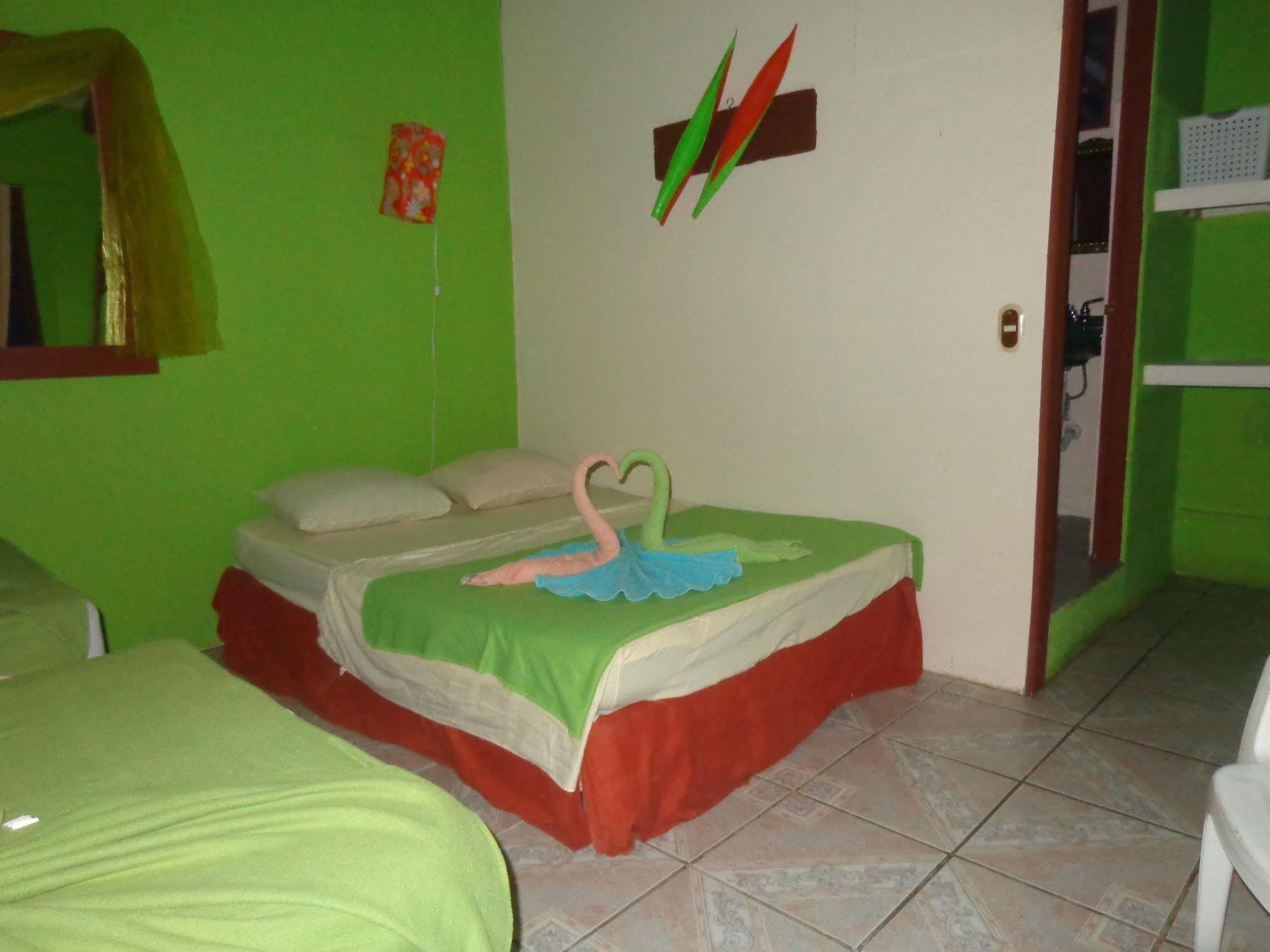 Cabinas Tortuguero Natural Eksteriør billede