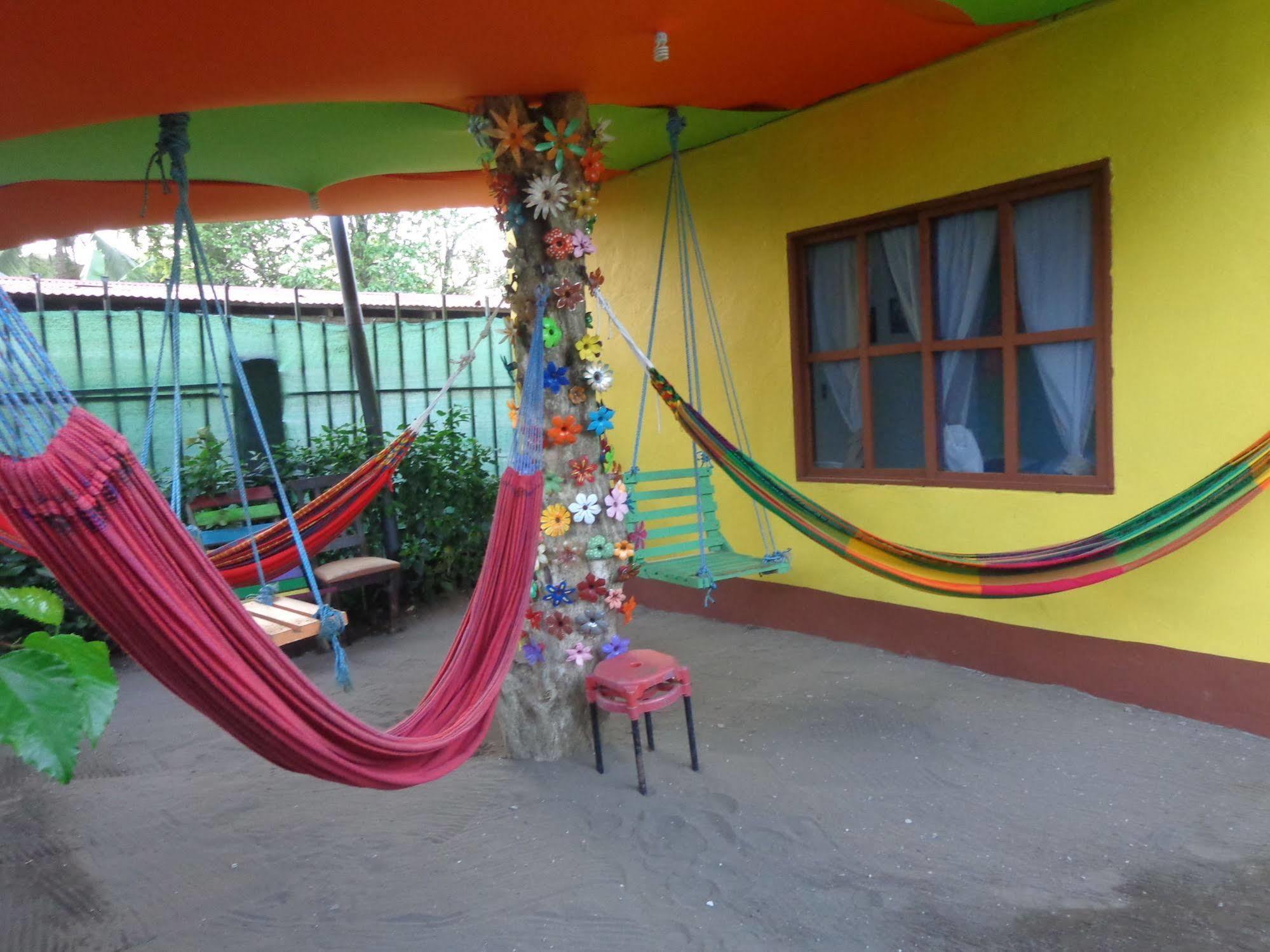 Cabinas Tortuguero Natural Eksteriør billede